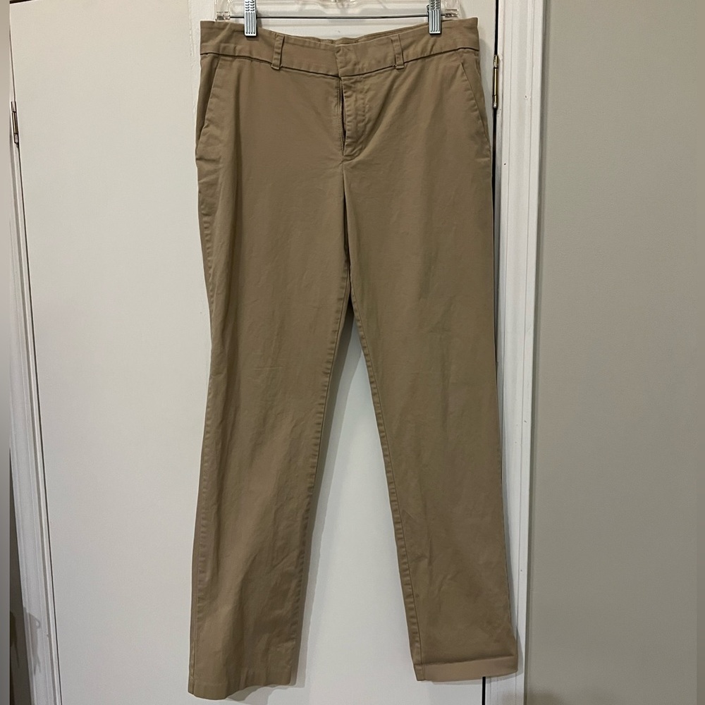Gap khakis, straight leg, women’s size 6